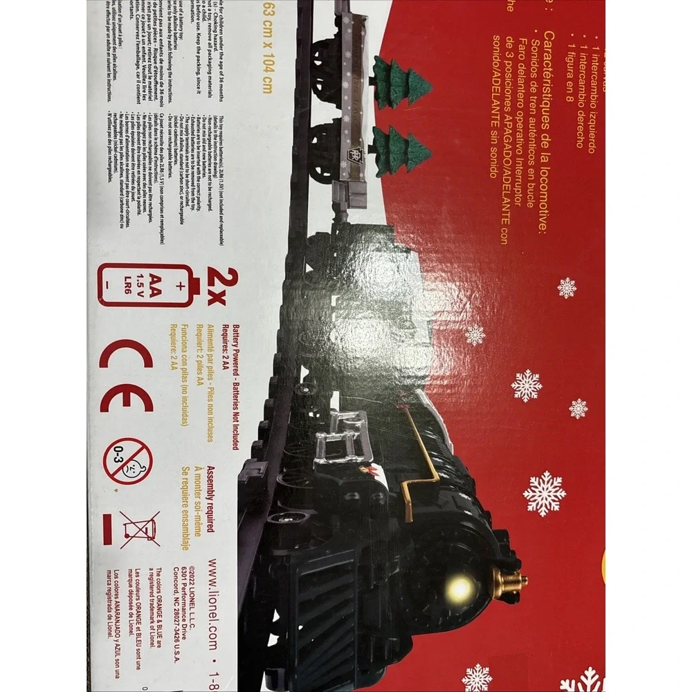 NEW Lionel 37-Piece Battery Operated Christmas Railroad Train Set Penn 712070